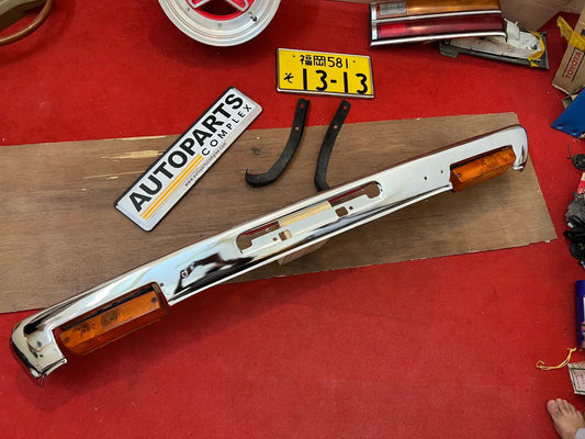 Datsun b210 120y JDM front bumper with brackets and indicators