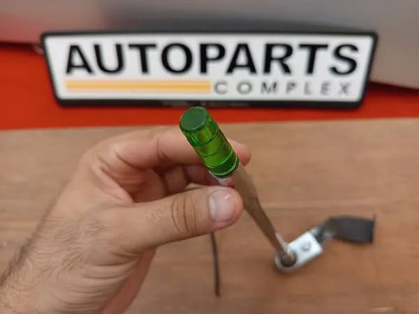Old-school Toyota light-up tip (green) parking pole