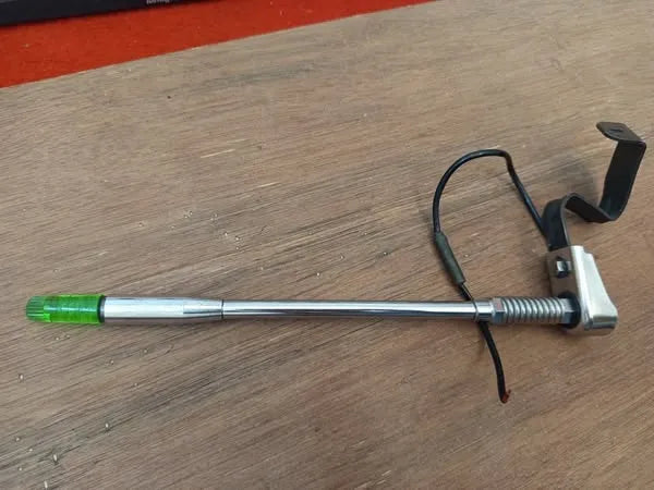 Old-school Toyota light-up tip (green) parking pole