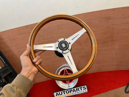 Vintage Nardi Torino Classic 365mm with horn button and its surrounding ring